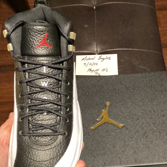 Nike Air Jordan’s 12’s Retro 2022 Playoffs (GradeSchool) - Picture 5 of 9